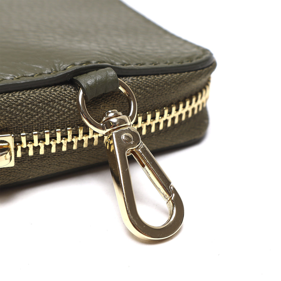 Portadocumenti Donna in Vera Pelle Made in Italy con Zip e Moschettone Oro