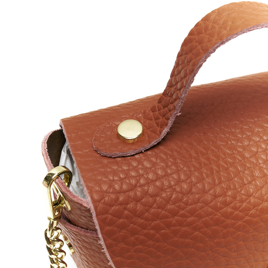 Mini Pochette in Vera Pelle con Tracolla a Catena – Made in Italy
