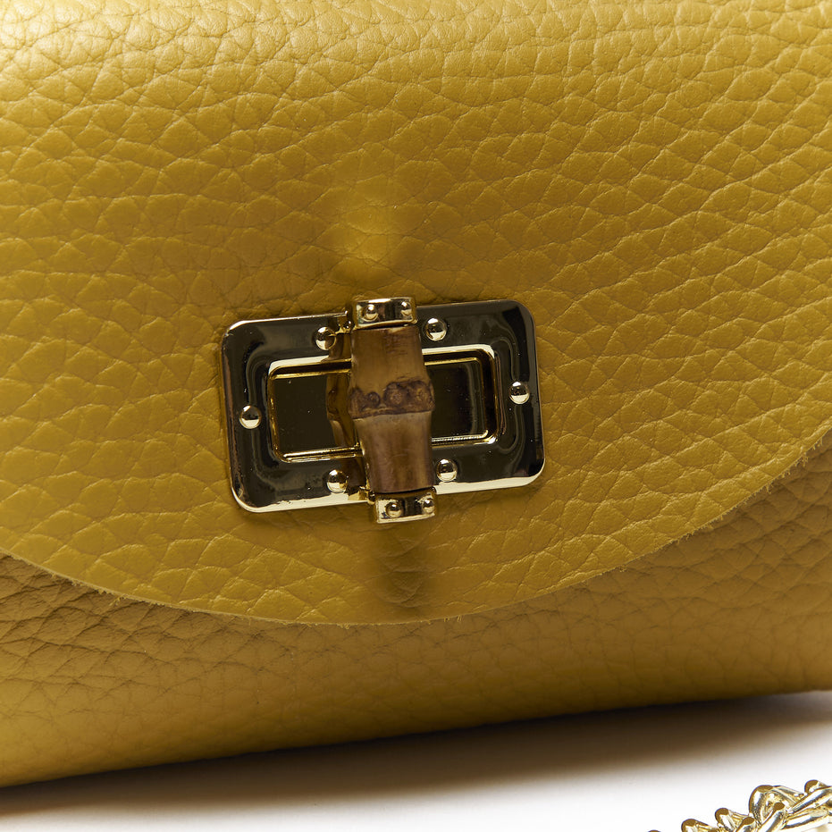 Mini Pochette in Vera Pelle con Tracolla a Catena – Made in Italy