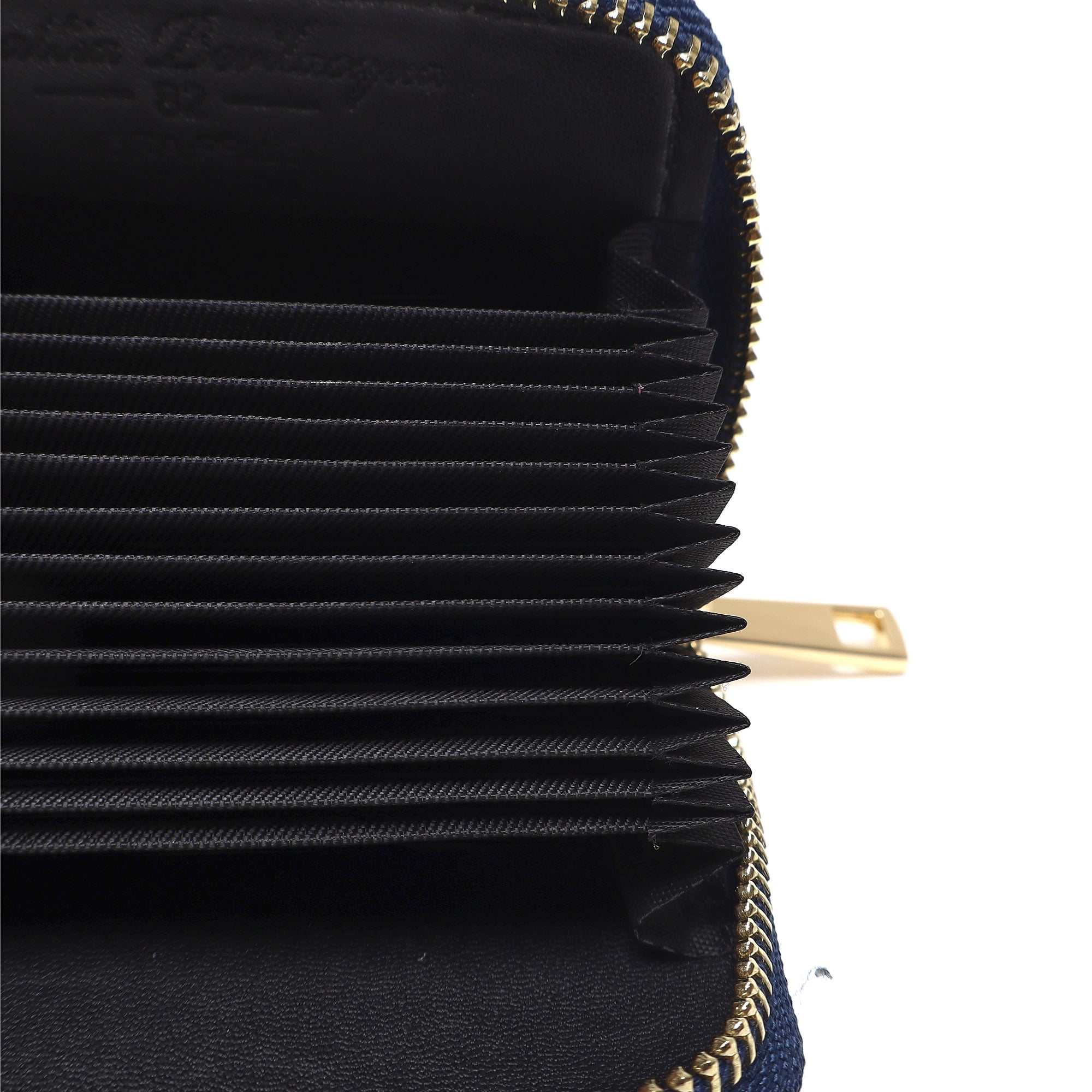 Portadocumenti Donna in Vera Pelle Made in Italy con Zip e Moschettone Oro
