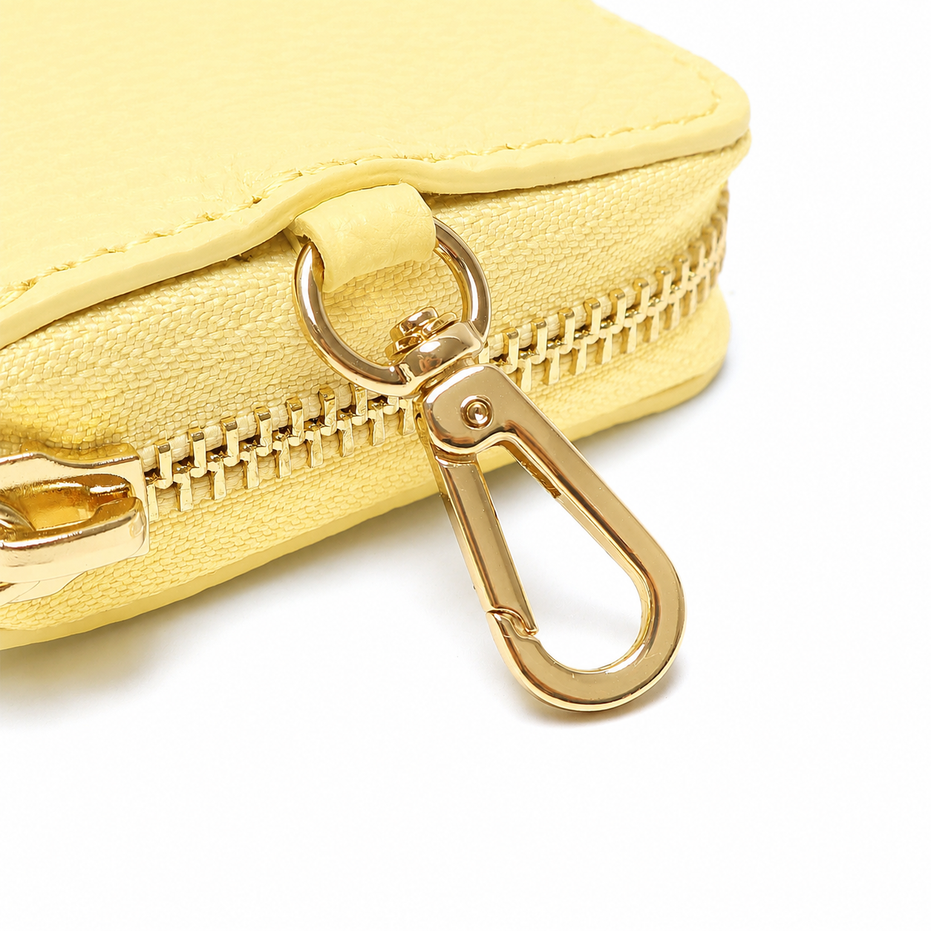Portadocumenti Donna in Vera Pelle Made in Italy con Zip e Moschettone Oro