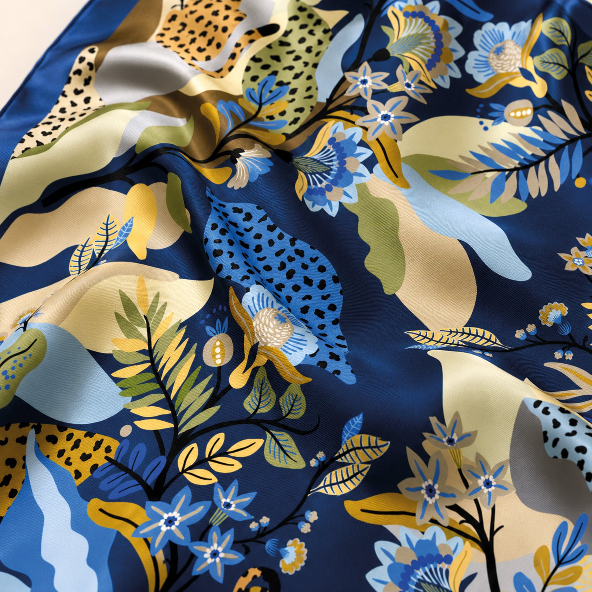 Foulard donna in pura seta – Stampa Animalier Botanico