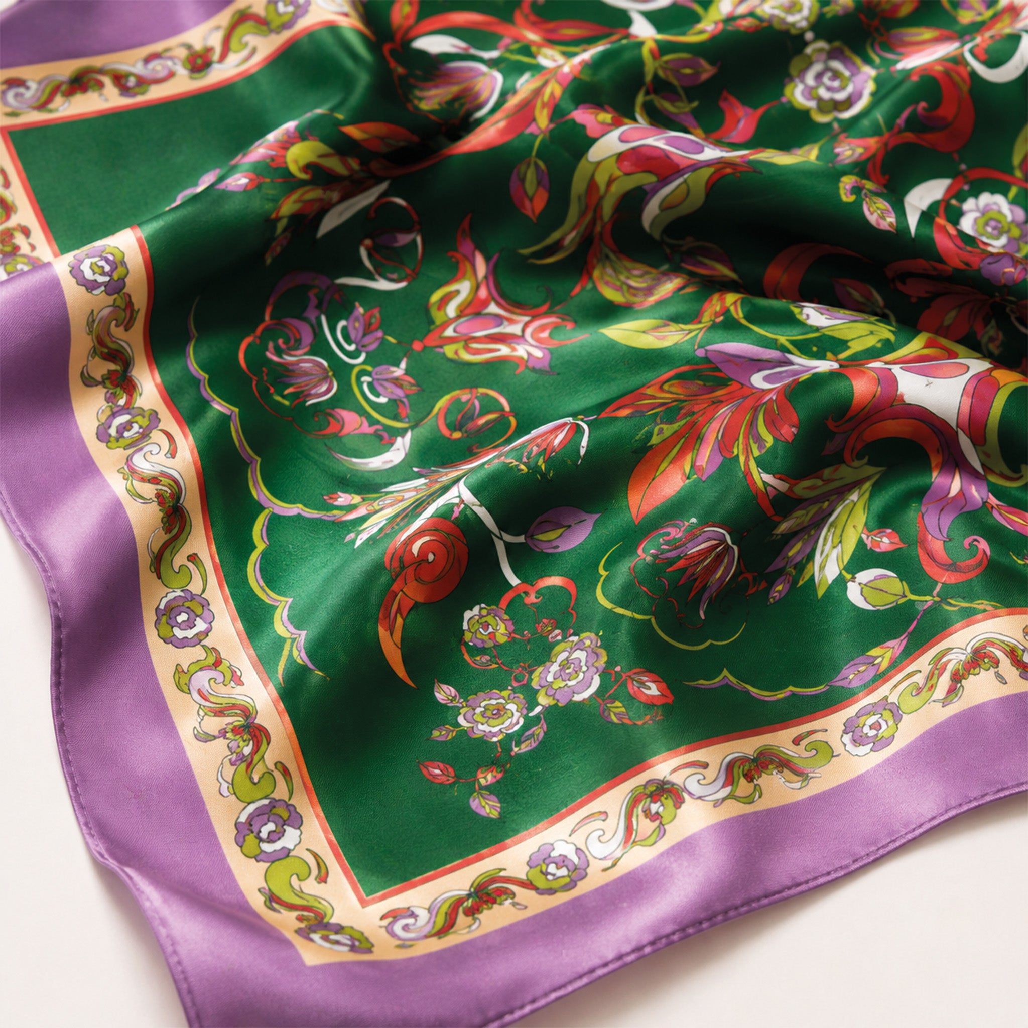 Foulard donna in pura seta – Stampa Labirinto Reale