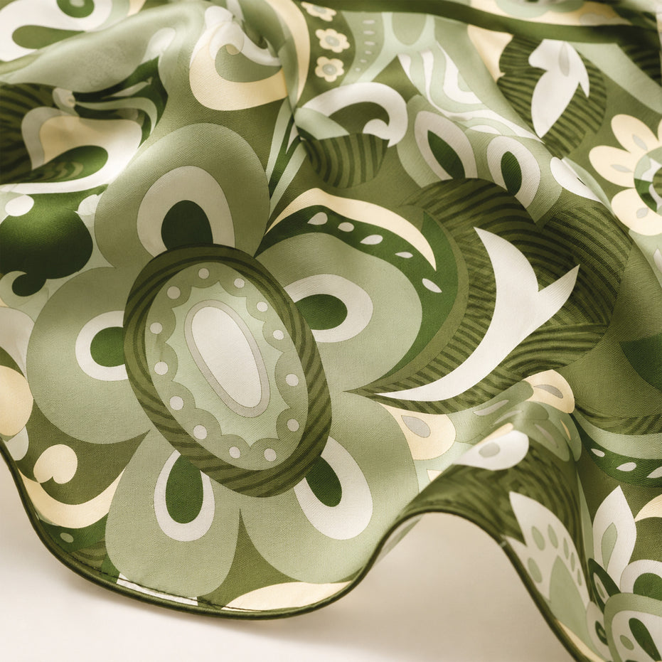 Foulard donna in pura seta – Stampa Paisley