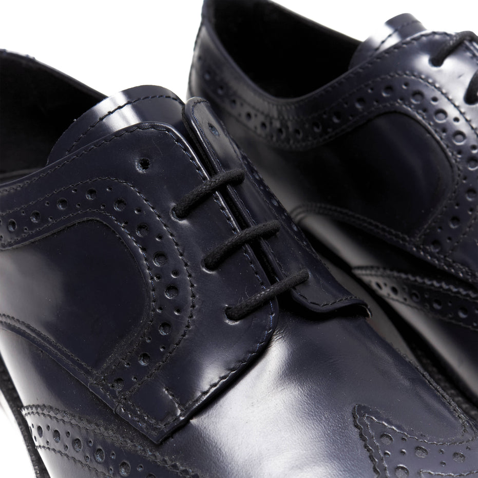Scarpe - Derby brogue da uomo in vitello spazzolato ricamato