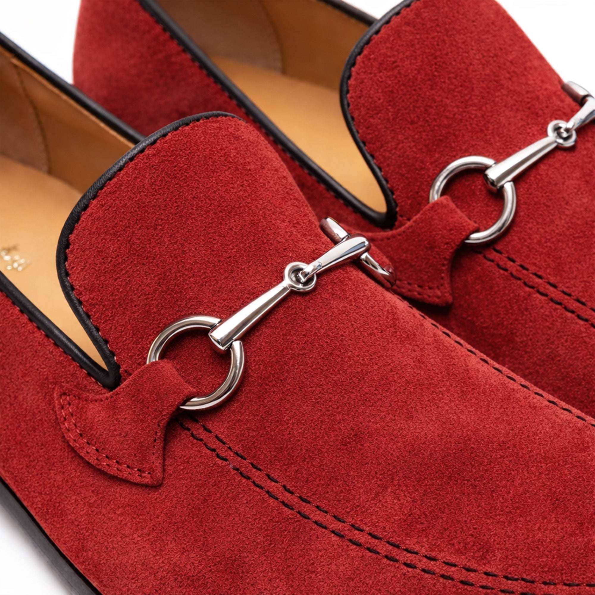 Scarpa Mocassino scamosciato da uomo con staffa morsetto – Suola cuoio