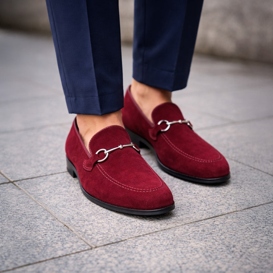 Scarpa Mocassino scamosciato da uomo con staffa morsetto – Suola cuoio