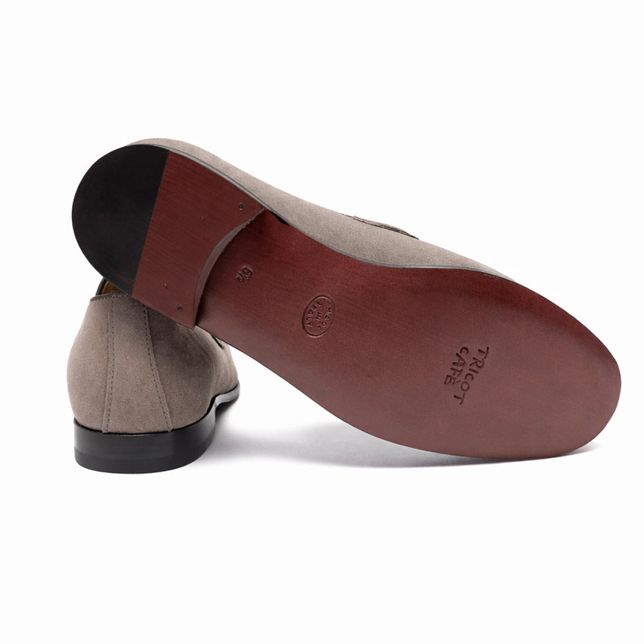 Scarpa Mocassino scamosciato da uomo con staffa morsetto – Suola cuoio